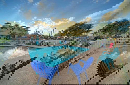 Photo 15 - Shared Pool, Walkable to Beach, Vibrant Beachy Design! Bay Bliss by Avantstay