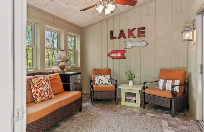 Mountain Hideout by Avantstay Game Room + Deck - Foto 16