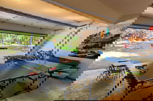 Foto 12 - Mountain Hideout by Avantstay Game Room + Deck