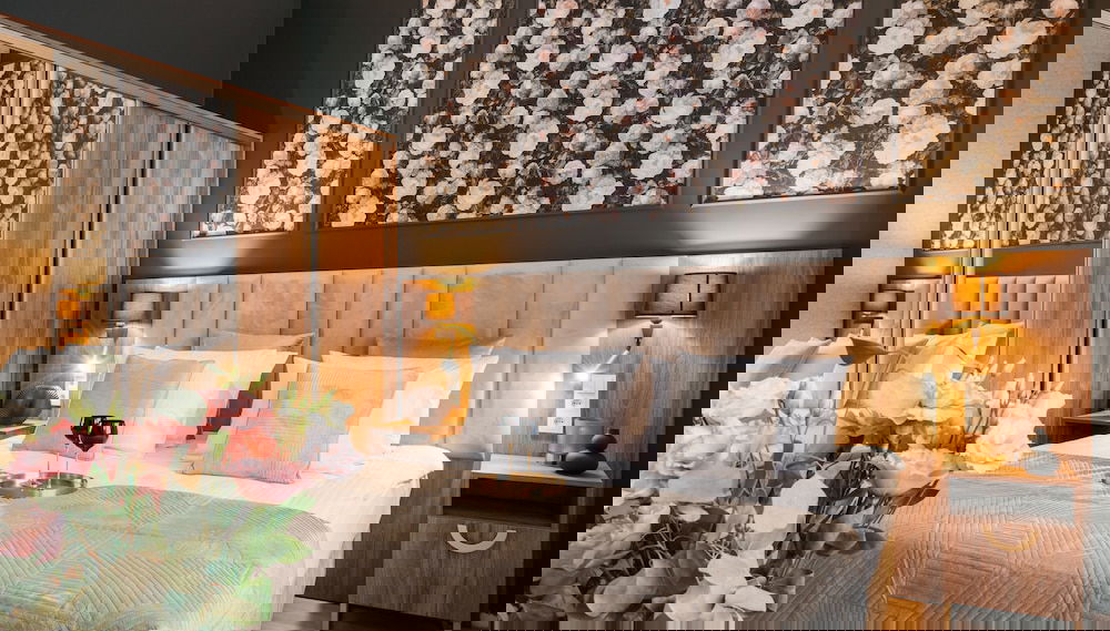 Primary image