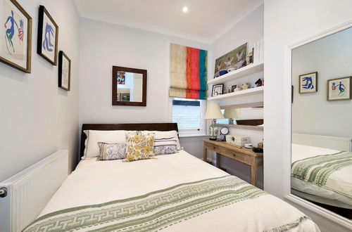 Photo 4 - 1-bed Flat With Private Terrace Fulham