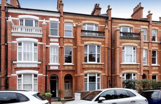 Photo 3 - 1-bed Flat With Private Terrace Fulham