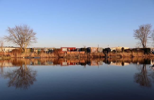Chalet Gaby With Sauna, Private Dock, and Canoes at Lauwersmeer - Foto 15