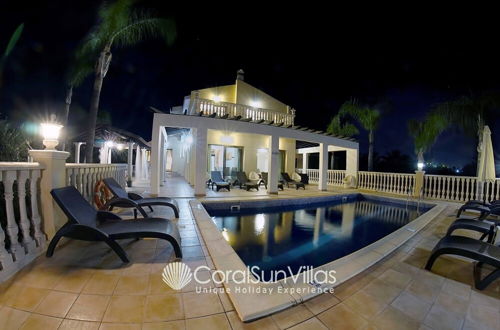 Photo 49 - Fabulous Villa In Coral Bay Near Beach, Amenities