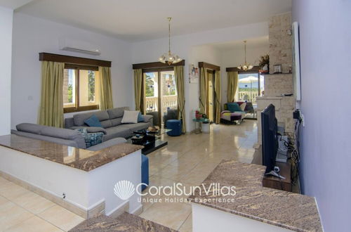 Photo 62 - Fabulous Villa In Coral Bay Near Beach, Amenities