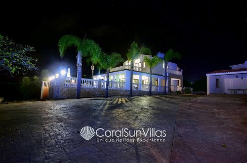 Photo 78 - Fabulous Villa In Coral Bay Near Beach, Amenities