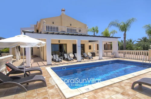 Photo 43 - Fabulous Villa In Coral Bay Near Beach, Amenities