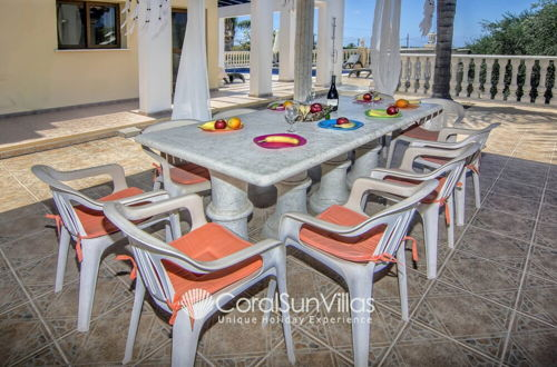 Photo 57 - Fabulous Villa In Coral Bay Near Beach, Amenities