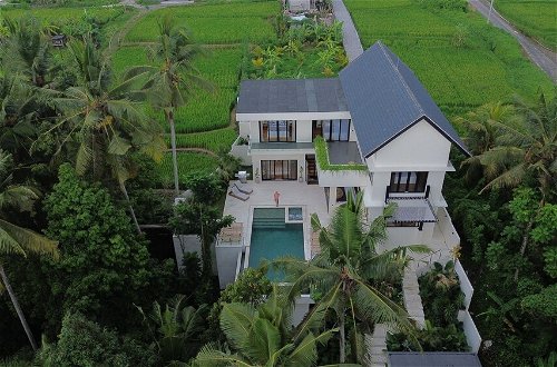 Foto 1 - Honey Villa Ubud By Island Escape