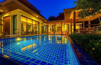Photo 1 - 3Bed Bali Style Villa Close To Beach PR6