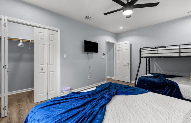 Inviting 4br/2.5ba Downtown Home With Ample Space! - Foto 4