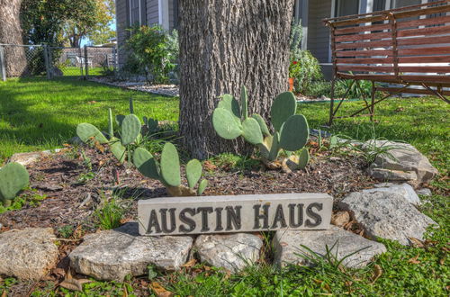 Photo 18 - Austin Haus