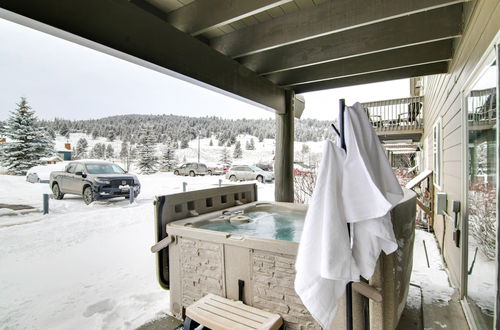 Photo 6 - 1st-floor Big Sky Condo With Hot Tub