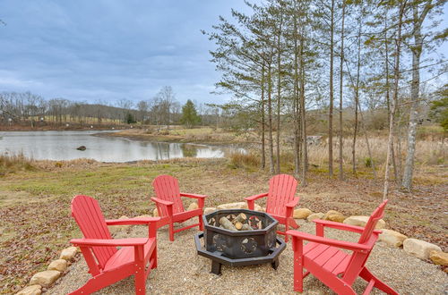 Photo 17 - Lakefront Retreat at Waters Edge w/ Fire Pit