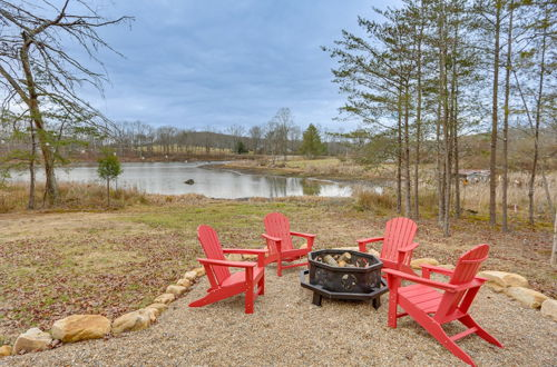 Photo 26 - Lakefront Retreat at Waters Edge w/ Fire Pit