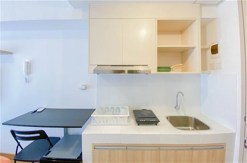 Photo 10 - Good Price And Homey Studio At Tokyo Riverside Pik 2 Apartment