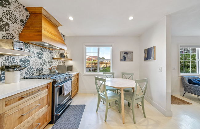 Your Dream Seaside Vacation! Charming 2 BDR Home - Foto 9
