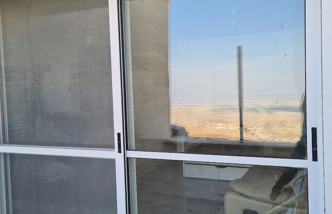 Luxury 1 BR Apartment Near the Dead Sea - Photo 9