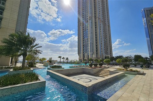 Photo 26 - WelHome - 3BR Apt Located Directly on the Dubai Water Canal