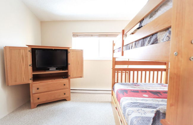 Whisk Away to Winter Park! 2 BDR 5 Min From Skiing - Foto 13