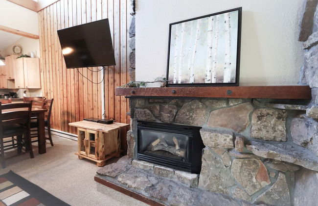 Whisk Away to Winter Park! 2 BDR 5 Min From Skiing - Foto 20
