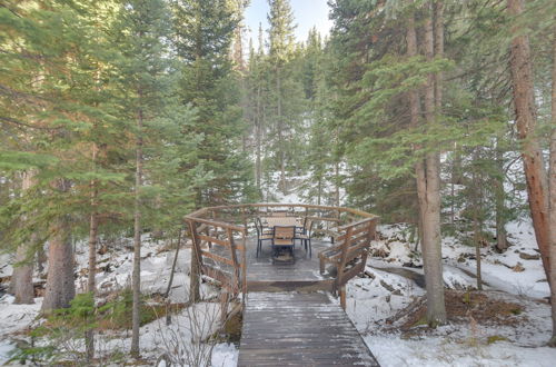 Photo 6 - Riverside Colorado Cabin Retreat w/ Deck & Hot Tub