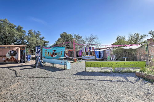 Foto 3 - Bright Tucson Home w/ Patio By Rillito River Path