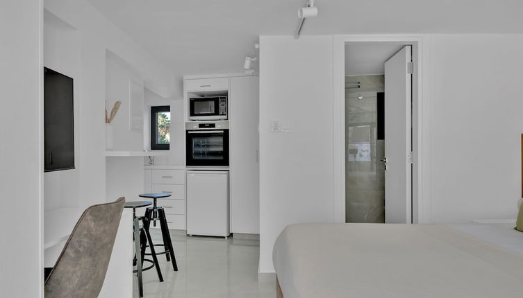 Foto 1 - Phaedrus Living: Alkminis Seaview Suites Litore