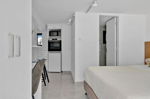 Foto 4 - Phaedrus Living: Alkminis Seaview Suites Litore