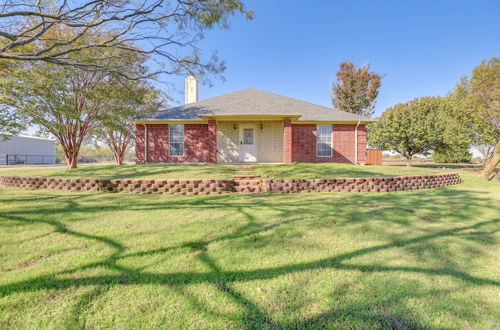 Photo 25 - Cozy Texas Retreat w/ Pool, Grill & Fenced-in Yard