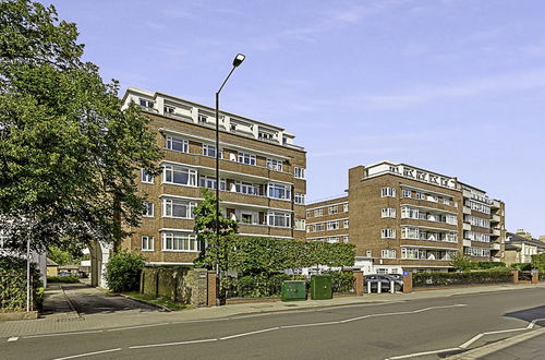 Photo 25 - 1-bed London Bliss: Putney Gem