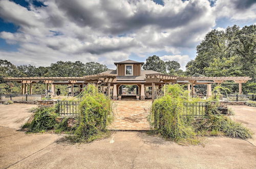 Photo 22 - Lake Allatoona Area Studio w/ Pool and Views