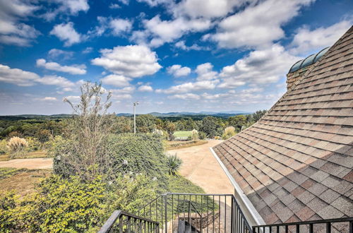 Photo 12 - Lake Allatoona Area Studio w/ Pool and Views