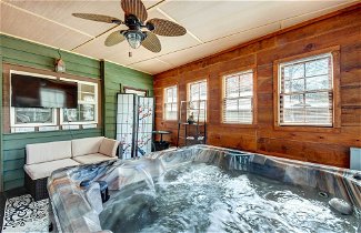Foto 1 - Cleveland Cabin w/ Private Hot Tub ~ 7 Mi to Helen
