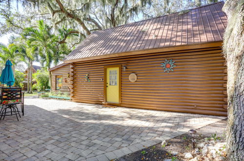 Photo 13 - Okeechobee Cabin w/ Patio & Community Pool