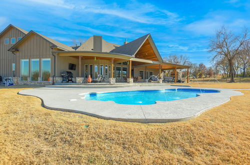 Photo 30 - Spacious Owasso Vacation Rental w/ Private Pool