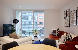 Foto 1 - The Limehouse Cut Place - Spacious 2bdr Flat With Balcony