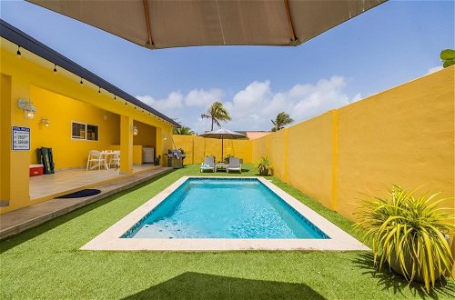 Foto 17 - Cheerful Caribbean Villa w Private Pool 3BR
