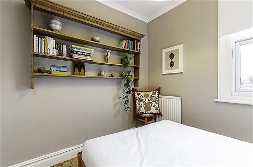 Foto 5 - Beautiful Three Bed Abode Near Dollis Hill