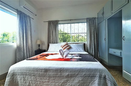 Photo 1 - Inviting 3-bed Apt in Whim Estate- Nearscarborough