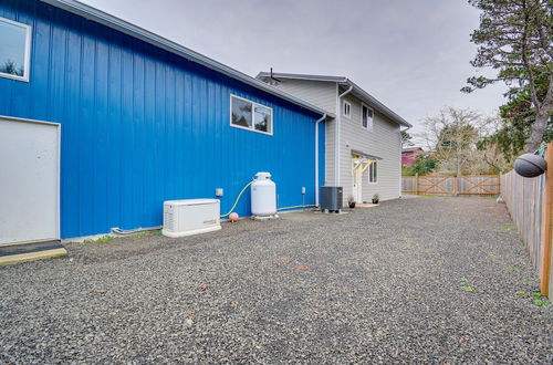 Photo 30 - Westport Home w/ Hot Tub: 2 Blocks to Beach