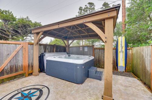 Photo 35 - Westport Home w/ Hot Tub: 2 Blocks to Beach