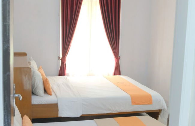 Villa ChavaMinerva Hanni Ciater with Pool - Foto 5