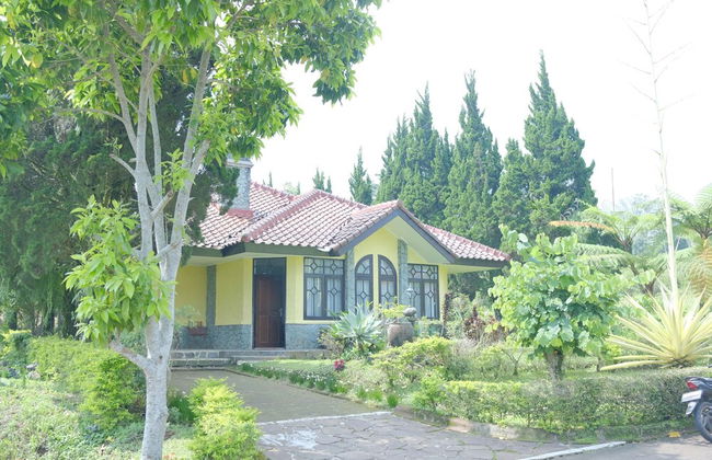 Villa ChavaMinerva Hanni Ciater with Pool - Foto 20