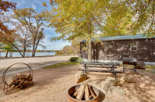 Photo 30 - Kerens Studio Cabin w/ Reservoir Access