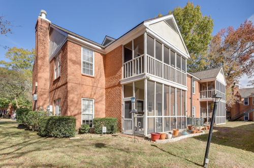 Photo 21 - Baton Rouge Condo w/ Balcony, Fireplace & Pool