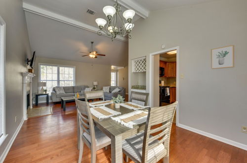 Photo 3 - Baton Rouge Condo w/ Balcony, Fireplace & Pool