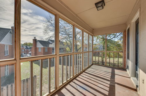 Foto 11 - Baton Rouge Condo w/ Balcony, Fireplace & Pool