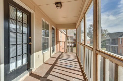 Photo 5 - Baton Rouge Condo w/ Balcony, Fireplace & Pool