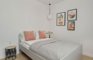 Photo 3 - Elegant Apartment in Poznan by Renters